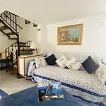 Central Studio Capri Apartment