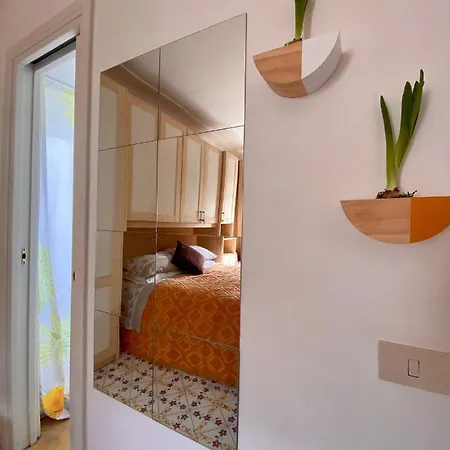 Апартаменты Central Studio Capri