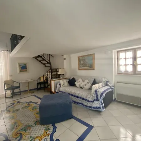 Central Studio Capri *