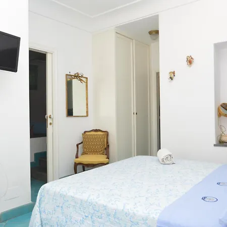 Central Studio Capri 卡普里