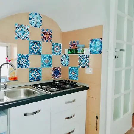 Central Studio Capri Апартаменты