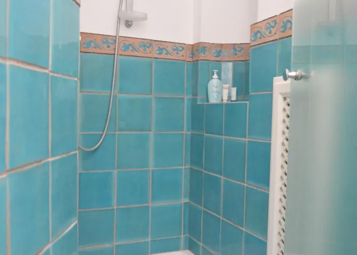 Central Studio Capri * كابري