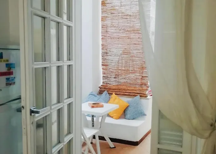 Central Studio Capri شقة كابري