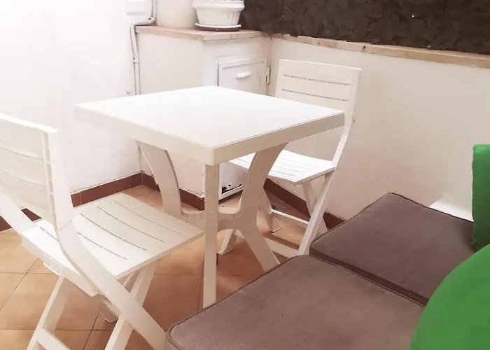 Central Studio Capri كابري